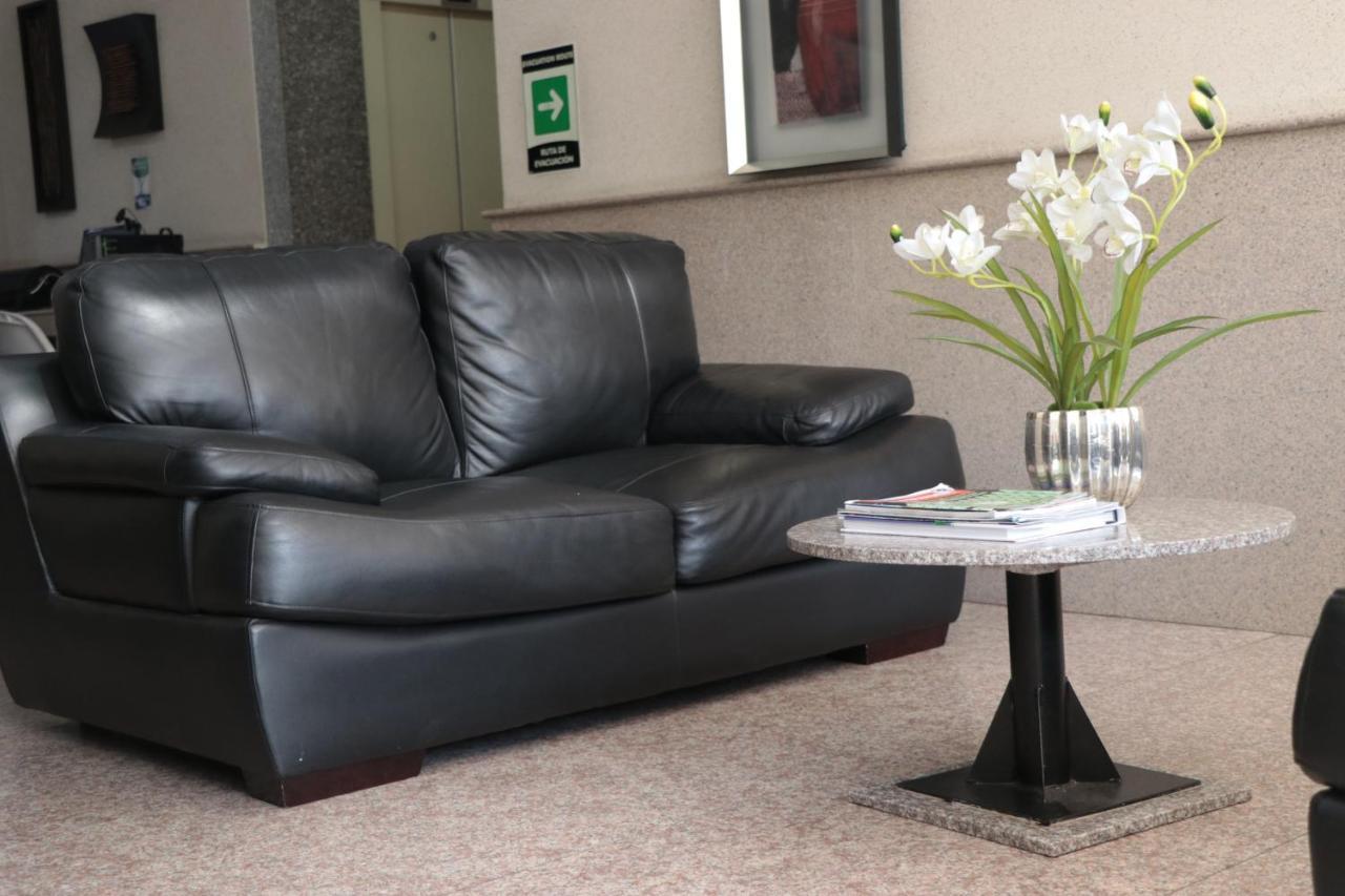 Hoteles Bogota Inn Lago Chico Zona Rosa Dış mekan fotoğraf