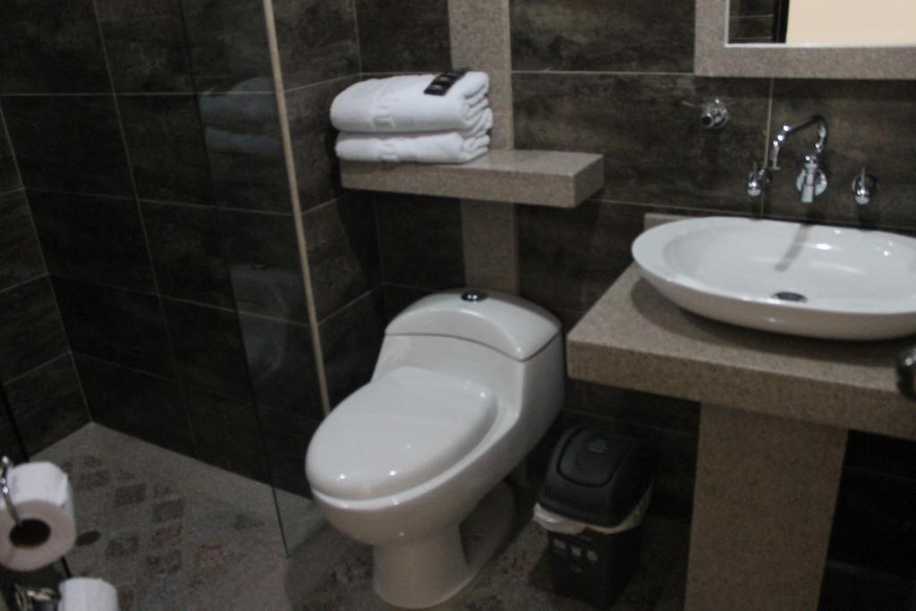 Hoteles Bogota Inn Lago Chico Zona Rosa Dış mekan fotoğraf