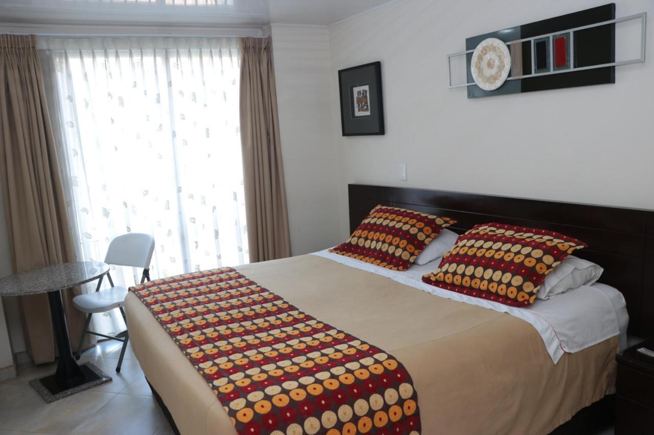 Hoteles Bogota Inn Lago Chico Zona Rosa Dış mekan fotoğraf